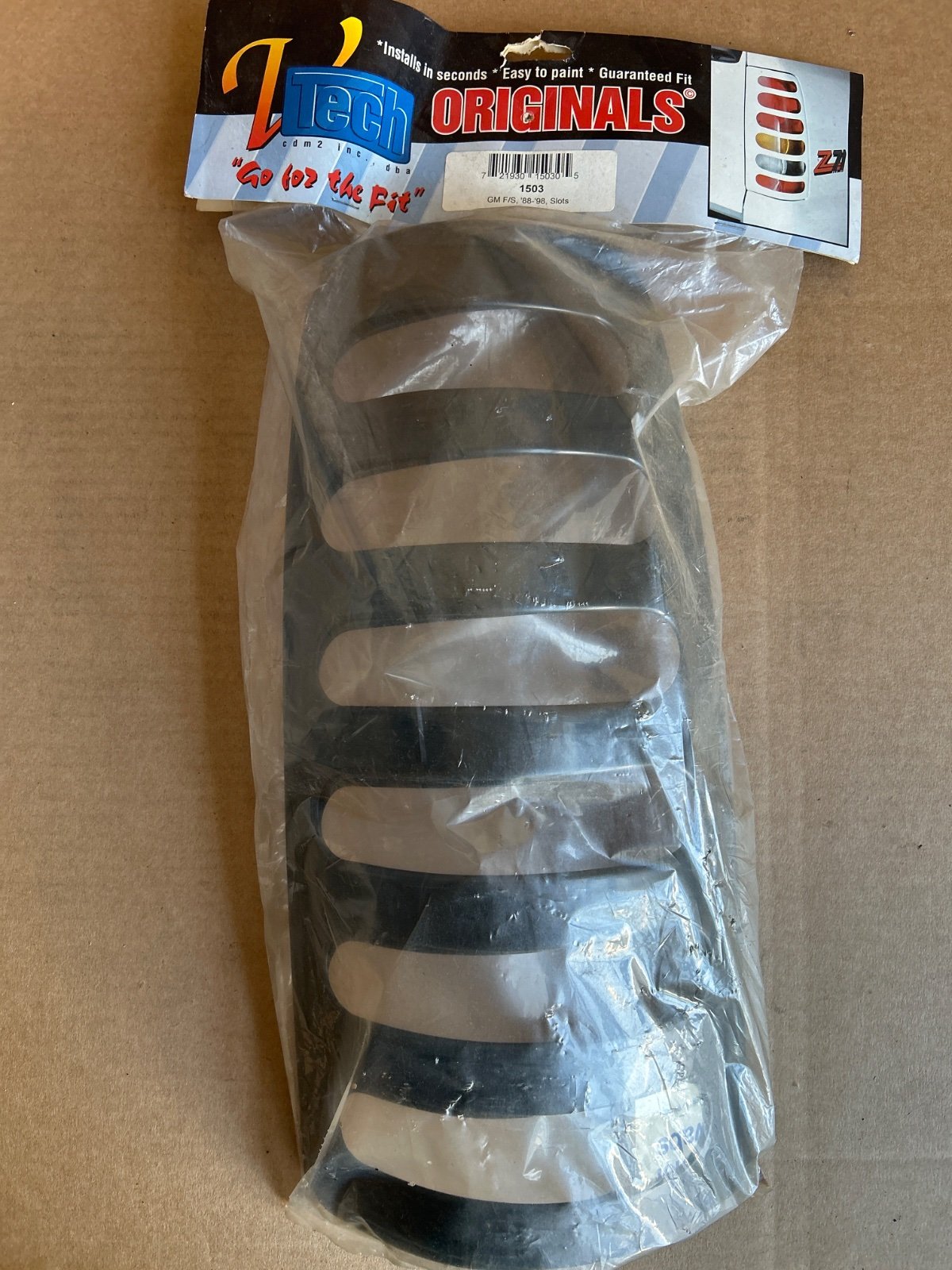 V-Tech Abdeckung Rücklichter(waager.Rille) 1503 – Chevrolet C1500/C2500/C3500…, GMC C1500/C2500/C3500… 1988–1998